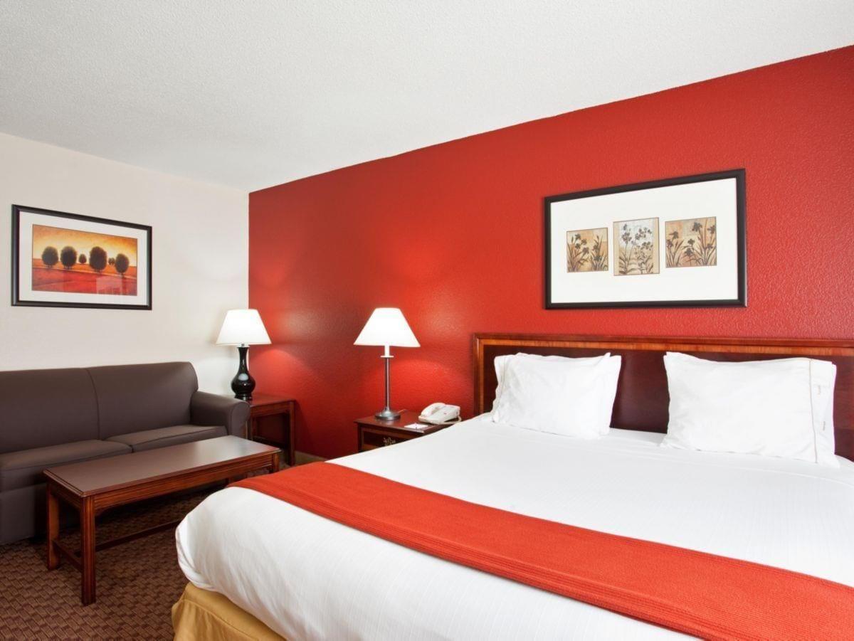 Baymont By Wyndham Merrillville Exterior photo