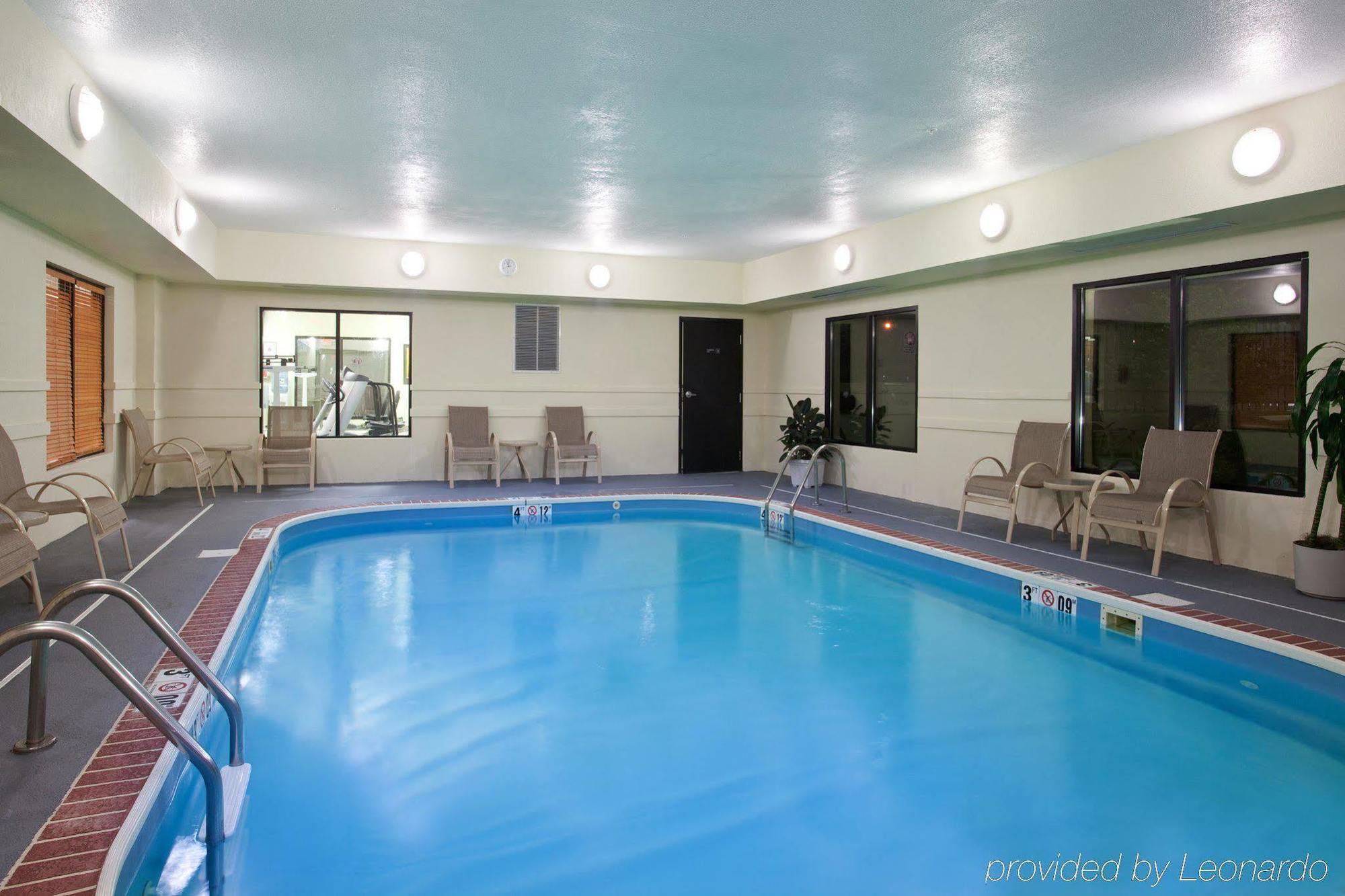 Baymont By Wyndham Merrillville Facilities photo